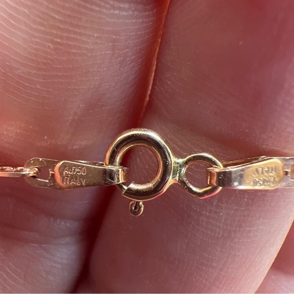 Nicole Rose Diamond Love Locket Rose Gold, 14 karat, 18” chain - Picture 2 of 5